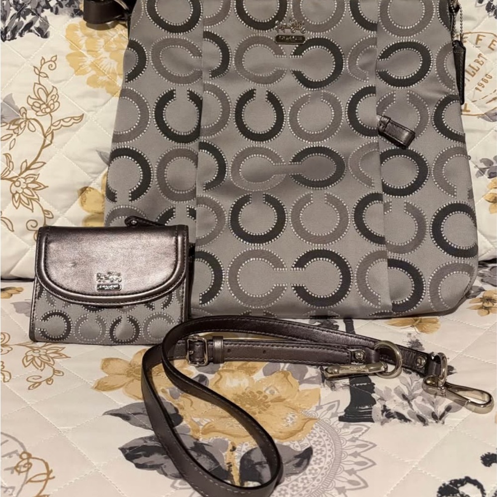 Coach Gray Signature Crossbody with Matching Wallet